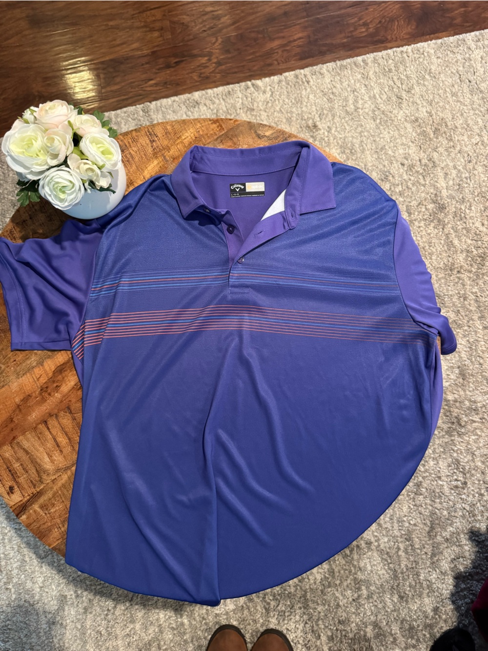 Men’s Callaway large golf shirt.